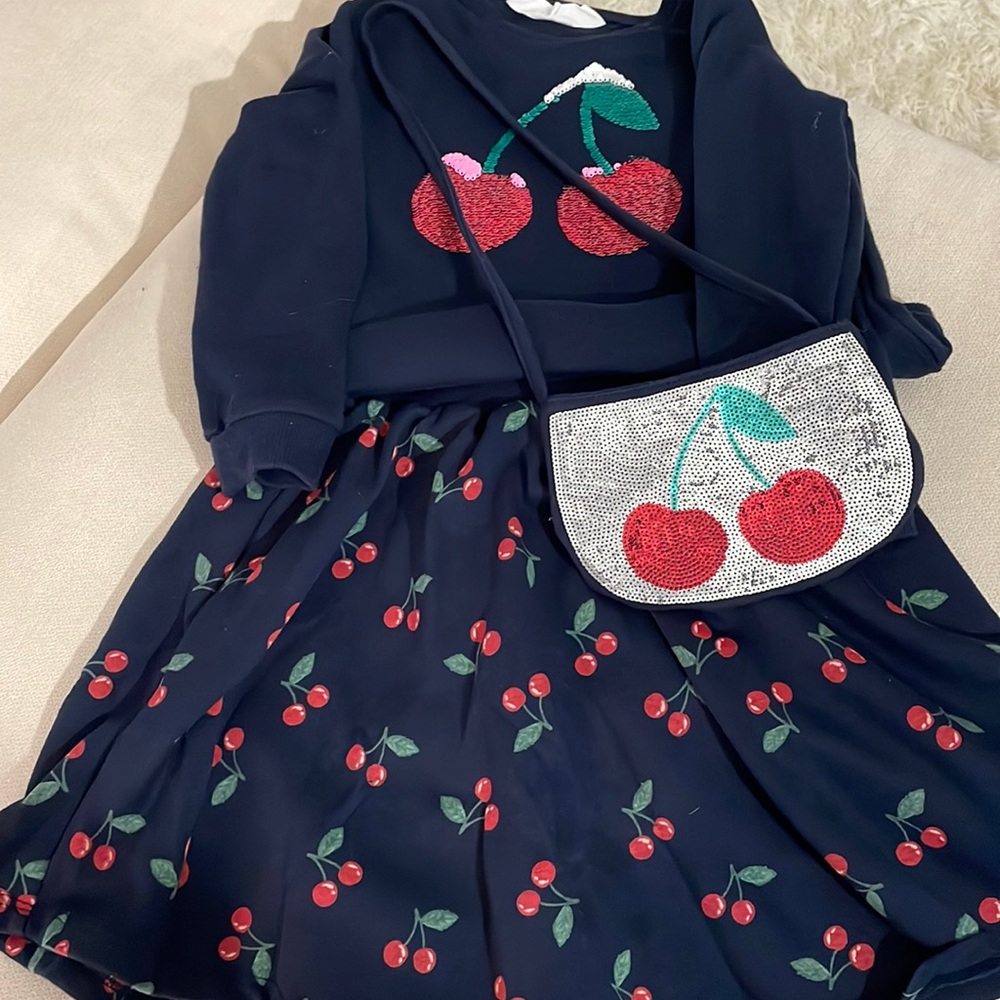 H&M 2 pc set with purse